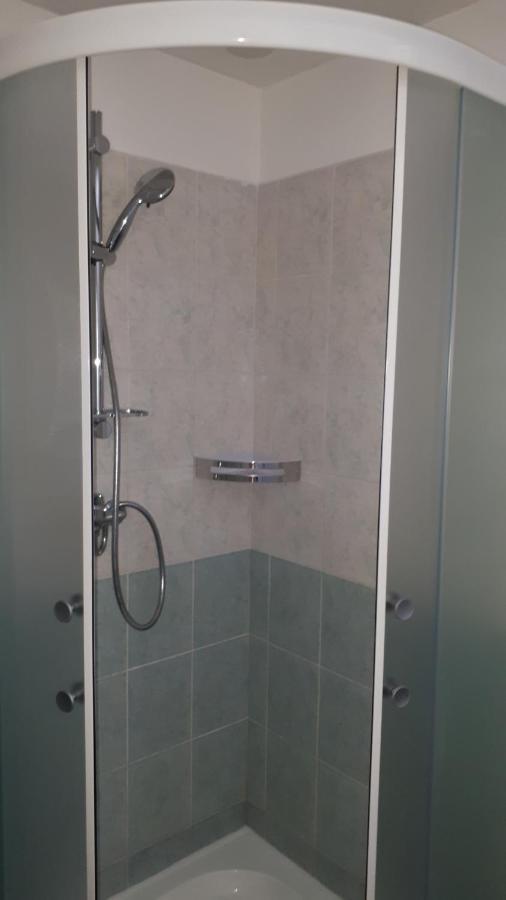 Vrchar Apartment Доновали Екстериор снимка